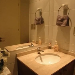 YQ Santiago Suites thumbnail 3