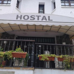 Hostal Asador Julian Brunete thumbnail 1
