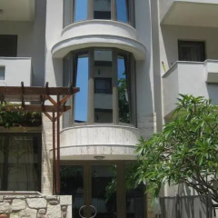 Captain Yiannis Studios & Apartments thumbnail 1