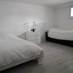 Very Beautiful House With Garden in Puteaux - Bild 3