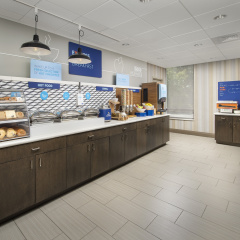 Holiday Inn Express Boston North-Woburn by IHG thumbnail 38