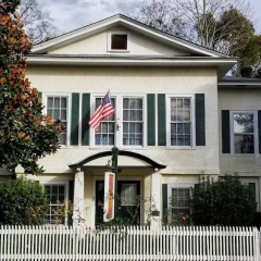 Millhouse Inn