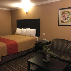 Hacienda Inn thumbnail 15
