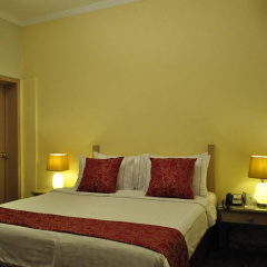 The Residency Hotel thumbnail 40