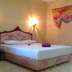 Hotel Besar Bulan Baru - Senggigi - Bild 4