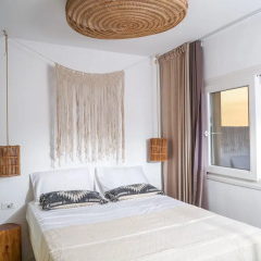 Mykonos High thumbnail 2