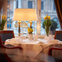 The Dufour, Suites & Rooms by Hotel Schweizerhof - Bild 25