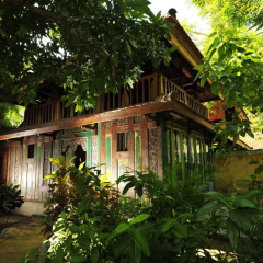 Pondok Sari Beach & Spa Resort