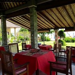 Yogi Beach Bungalow & Restaurant Lembongan - Bild 23