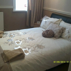 The Rothwell Hotel thumbnail 8
