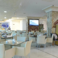 The Penthouse Suites Hotel thumbnail 20