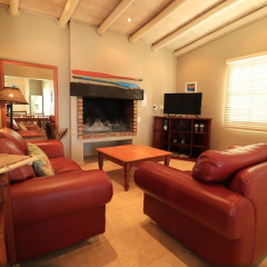 Kommetjie Holiday Home thumbnail 3