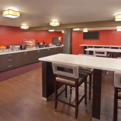 Red Lion Inn & Suites Federal Way thumbnail 8