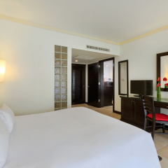Centara Kata Resort Phuket - Bild 2