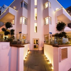 Gordon Hotel & Lounge thumbnail 23