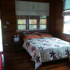 Golden Teak Resort Baan Sapparot