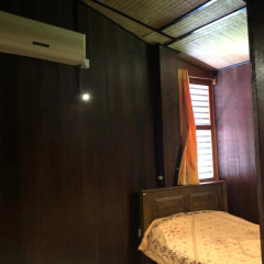 Wood Cabin thumbnail 4