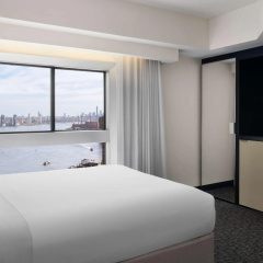 Think Hotel - Bild 1
