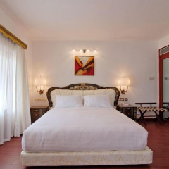 White Pearl Suites photo 4