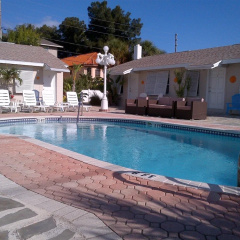 The Bungalows thumbnail 13