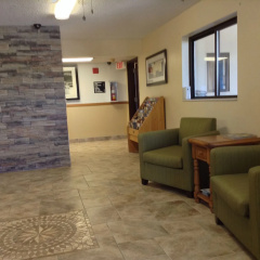 Western Inn & Suites thumbnail 11