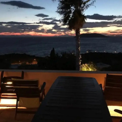 Seaview Villa with pool, Spa tub and Barbecue - Bild 14