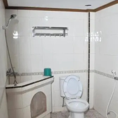 New Merdeka Hotel in Jember, Indonesia from 20$, photos, reviews - zenhotels.com bathroom