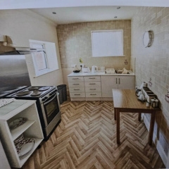 Sunrise Apartments thumbnail 13