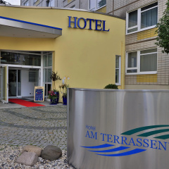 Hotel Am Terrassenufer - Bild 1