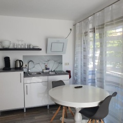 Studio City Apartment, privat 2 Personen, 27qm, high Sp WLAN, - Bild 8