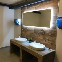 Hotel Weinhaus Zum Schwarzen Bv Ren - Bild 9
