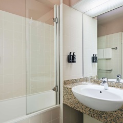 Lindner Hotel Dusseldorf Airport, part of JdV by Hyatt - Bild 10