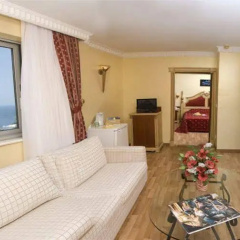 Grand Newport - Bild 3