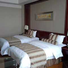 Qingdao Huaxi Hotel thumbnail 3