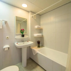 YourHouse Mar Brava Apartments - Bild 8