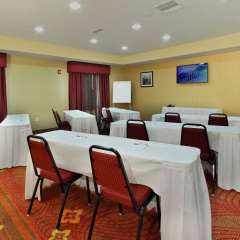 Hampton Inn Richland thumbnail 18