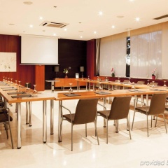 AC Hotel Sevilla Fórum by Marriott - Bild 16