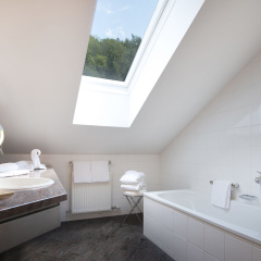 Romantik Hotel die Gersberg Alm mit Panorama über Salzburg und Outdoorpool ab Mai - Bild 7