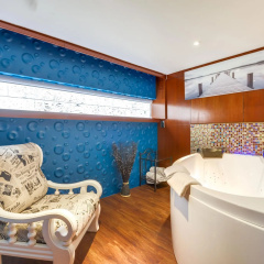 VIP Paris Yacht Hotel - Bild 8