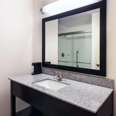 Hampton Inn Marion thumbnail 9