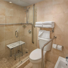 DoubleTree by Hilton Grand Hotel Biscayne Bay - Bild 10