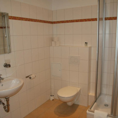 HappyGoLucky Hotel & Hostel - Bild 8