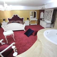 Grand Corner Hotel - Boutique Class - Bild 1