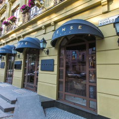 Bon Hotel