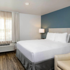 WoodSpring Suites Houston IAH Airport thumbnail 17
