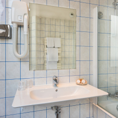 Peyris Opera Hotel - Bild 17
