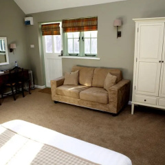 The Bull Inn Lodges thumbnail 12