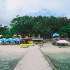 EJB room at the Mactan Newton in Lapu Lapu, Philippines from 91$, photos, reviews - zenhotels.com beach