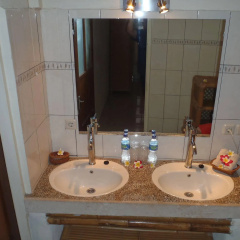 Chonos Hotel Lovina - Bild 9