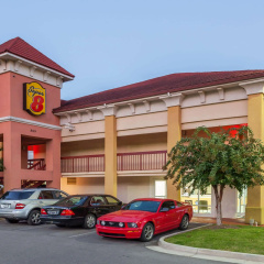 Super 8 By Wyndham Dalton/Convention Center Area thumbnail 1